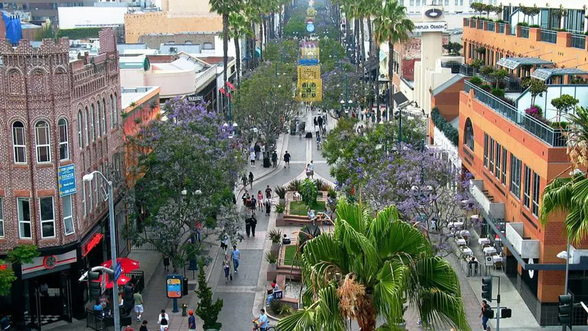 Pedestrian street view shopping area