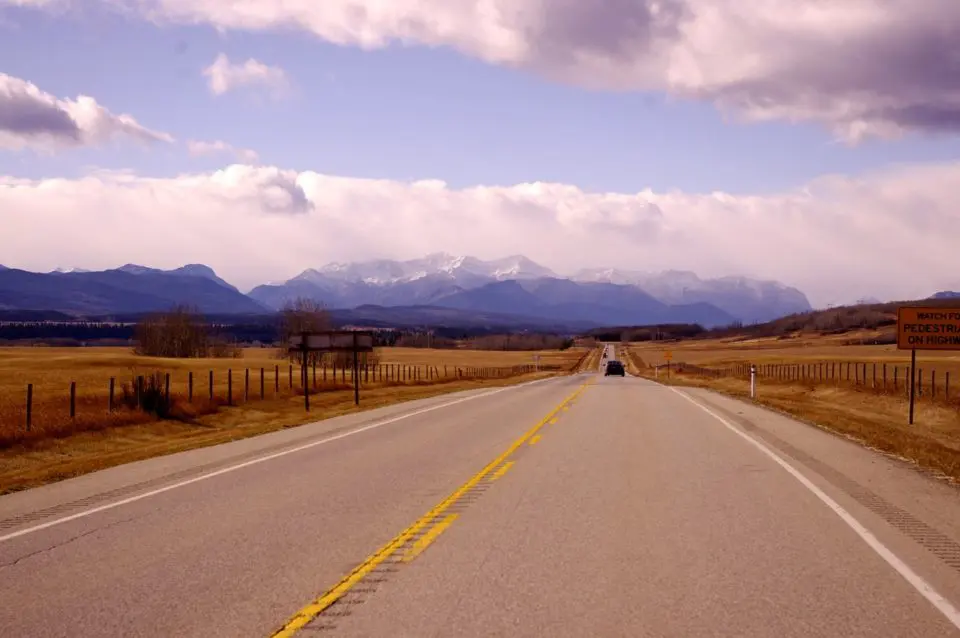 Open scenic road with mountains